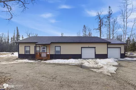 49077 Heights Ln, Kenai, AK 99611