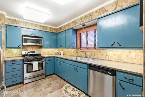 Kitchen - 2940 E 142nd Ave, Anchorage, AK 99516 photo 5 of 6