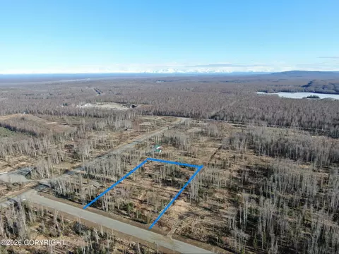 17669 E Yeldarb Ave, Talkeetna, AK 99676
