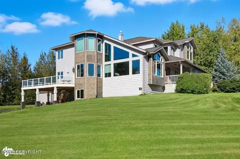 5823 E Morning Mist Dr, Palmer, AK 99645