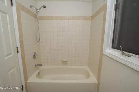Bath - 19301 Verdant Cir, Eagle River, AK 99577 photo 7 of 7