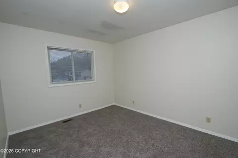 Bedroom - 19301 Verdant Cir, Eagle River, AK 99577 photo 2 of 5