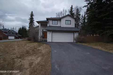 Exterior - 19301 Verdant Cir, Eagle River, AK 99577 photo 2 of 6