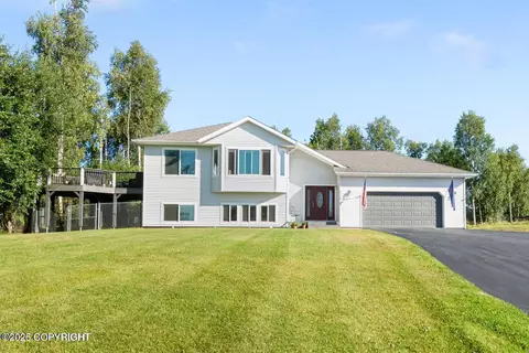 4344 S Pinnacle Peak Dr, Wasilla, AK 99623