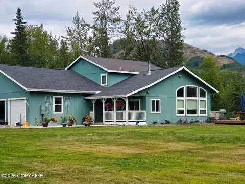 4049 S Trellis Ave, Palmer, AK 99645