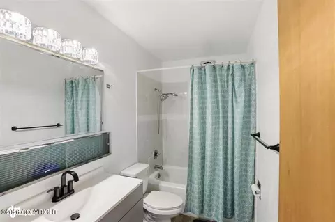 Bath - 7643 E 20th Ave, Anchorage, AK 99504 photo 2 of 2
