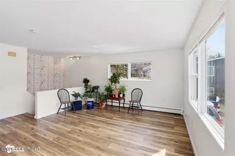 Living - 7643 E 20th Ave, Anchorage, AK 99504 photo 2 of 4