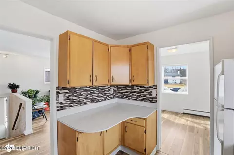Kitchen - 7643 E 20th Ave, Anchorage, AK 99504 photo 3 of 3