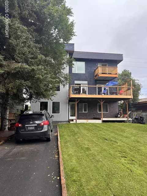 325 E 11th Ave, Anchorage, AK 99501