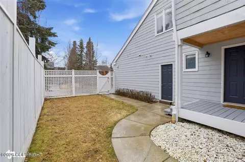 10621 Commodore Dr, Anchorage, AK 99507 photo 50
