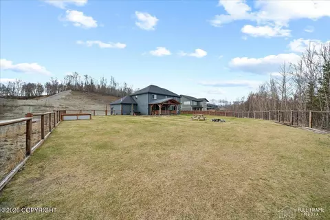 Exterior - 7092 E Riparian Loop, Palmer, AK 99645 photo 7 of 12