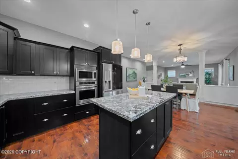 Kitchen - 7092 E Riparian Loop, Palmer, AK 99645 photo 7 of 7