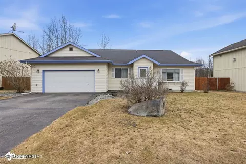 4203 Scenic View Dr, Anchorage, AK 99504