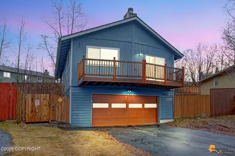 6071 Longoria Cir, Anchorage, AK 99504