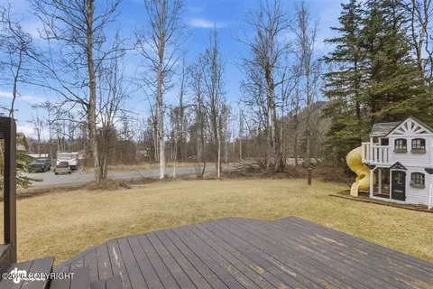Exterior - 23032 Skyview Dr, Chugiak, AK 99567 photo 11 of 11