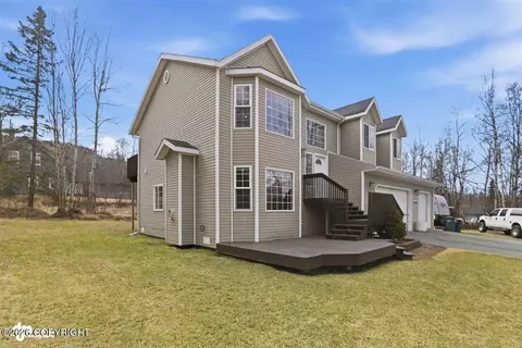 Exterior - 23032 Skyview Dr, Chugiak, AK 99567 photo 4 of 11