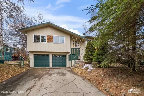 3326 W 30th Ave, Anchorage, AK 99517