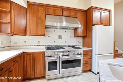 9200 Basher Dr, Anchorage, AK 99507 photo 17