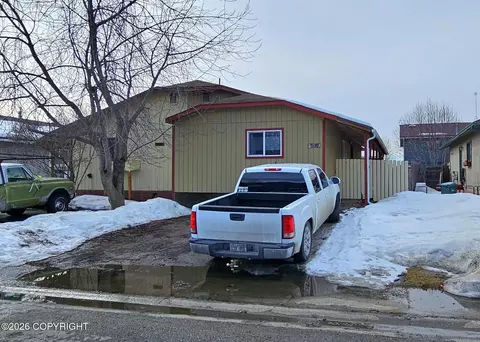 10140 Goose Berry Pl, Anchorage, AK 99507
