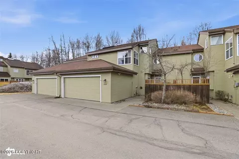 2808 Brittany Dr, Anchorage, AK 99504