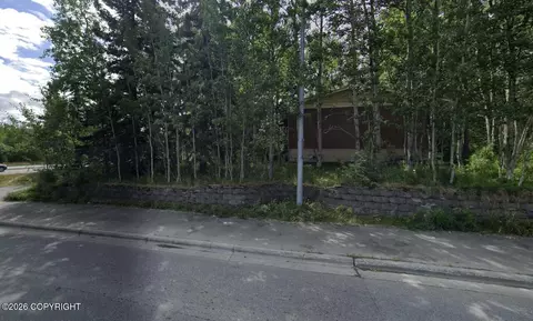 7606 Camino Pl, Anchorage, AK 99507