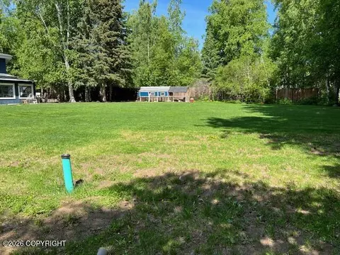 Exterior - 19437 Inlet View Dr, Chugiak, AK 99567 photo 12 of 14