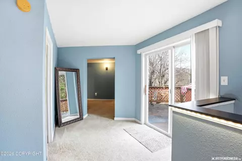 Entry Way - 19437 Inlet View Dr, Chugiak, AK 99567 photo 4 of 5