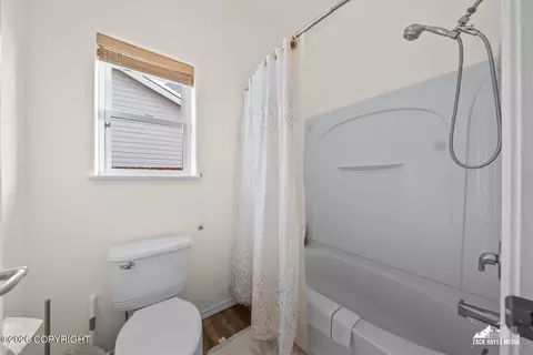 Bath - 5929 Big Bend Loop, Anchorage, AK 99502 photo 3 of 4