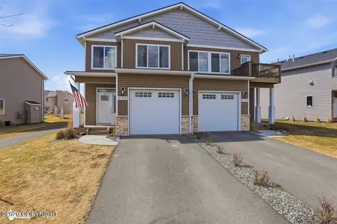 8768 Dry Creek Loop # 42A, Anchorage, AK 99502