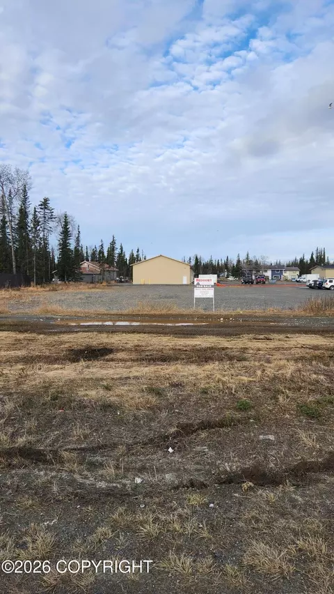 47295 Progress Ct, Soldotna, AK 99669