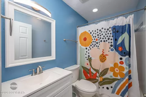 Bath - 9421 Agattu Cir, Eagle River, AK 99577 photo 4 of 5