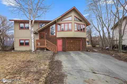 3326 Starlite Cir, Anchorage, AK 99517