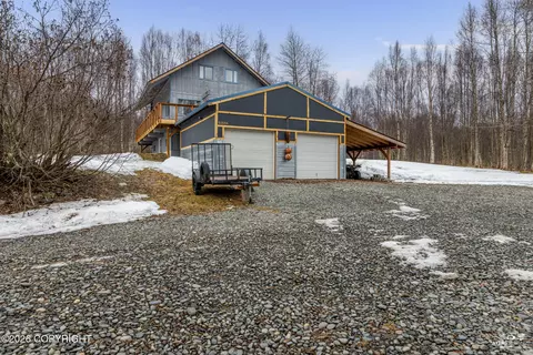51556 Sunset St, Nikiskinorth Kenai, AK 99635