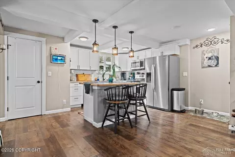 20506 Jayhawk Dr, Chugiak, AK 99567 photo 6