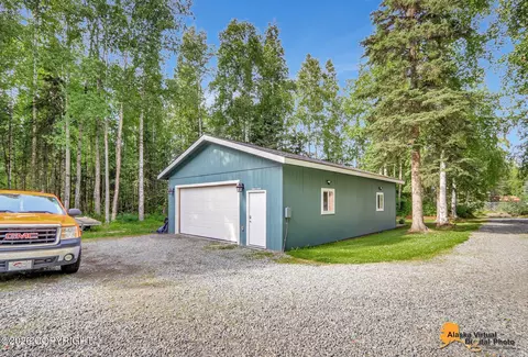 20506 Jayhawk Dr, Chugiak, AK 99567 photo 2