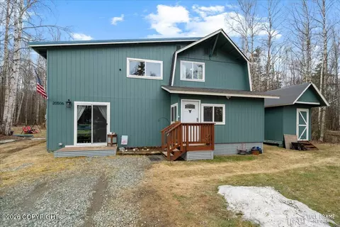 20506 Jayhawk Dr, Chugiak, AK 99567