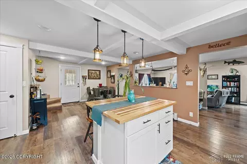 20506 Jayhawk Dr, Chugiak, AK 99567 photo 9