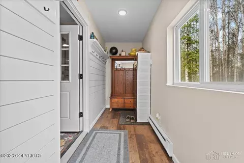 20506 Jayhawk Dr, Chugiak, AK 99567 photo 4