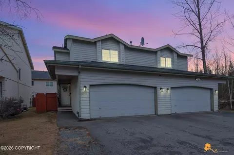 6947 Creekview Loop # 16, Anchorage, AK 99507