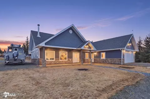 67579 Endless View Loop, Homer, AK 99603