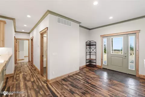 Entry Way - 67579 Endless View Loop, Homer, AK 99603 photo 2 of 3
