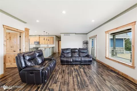 Living - 67579 Endless View Loop, Homer, AK 99603 photo 3 of 4