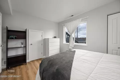 Bedroom - 16663 Baird Cir, Eagle River, AK 99577 photo 11 of 11