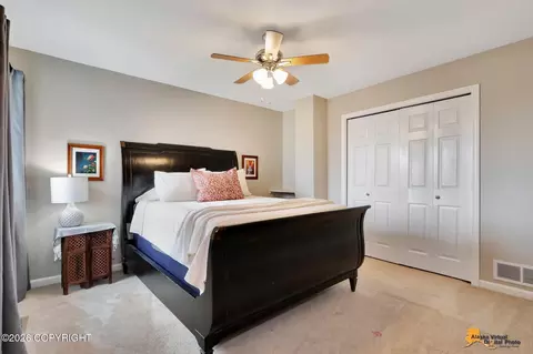 Bedroom - 13082 Ezi View Cir, Eagle River, AK 99577 photo 3 of 4