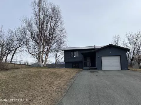 743 N Gulkana Ct, Palmer, AK 99645