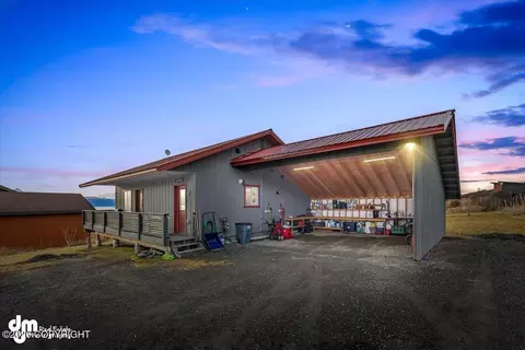 40895 Seaview Cir, Homer, AK 99603