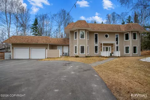 4401 Trapline Dr, Anchorage, AK 99516