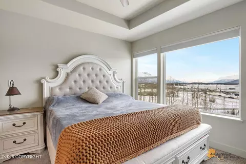 Bedroom - 1138 E Mountain Peak Loop, Palmer, AK 99645 photo 5 of 6