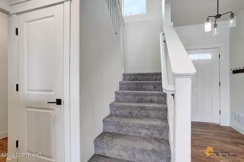 Entry Way - 1138 E Mountain Peak Loop, Palmer, AK 99645 photo 3 of 3
