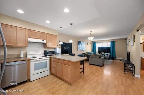Kitchen - 400 E 24th Ave # 19, Anchorage, AK 99503 photo 3 of 3